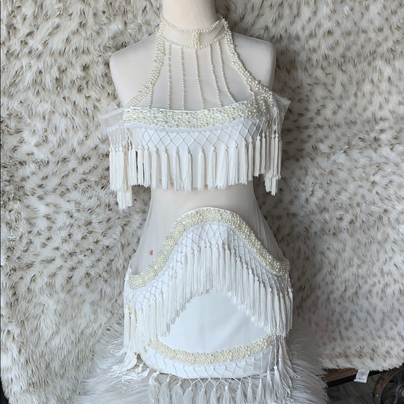 Windsor Dresses & Skirts - Senorita white dress with tassels and pearls